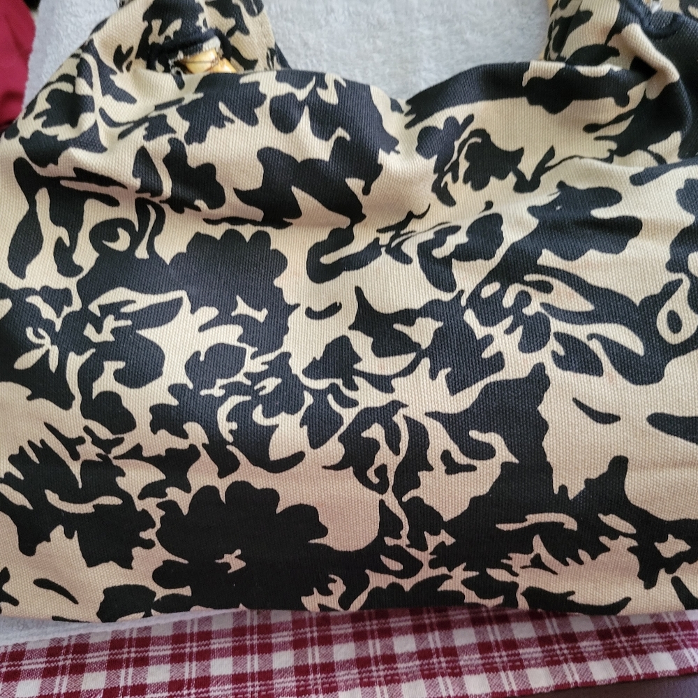 Big Brown Handbag.